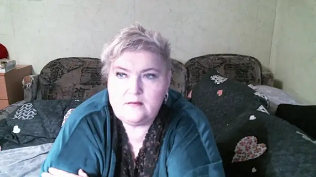 Lana555 Adlı Modelin Canlı XXX Sohbeti