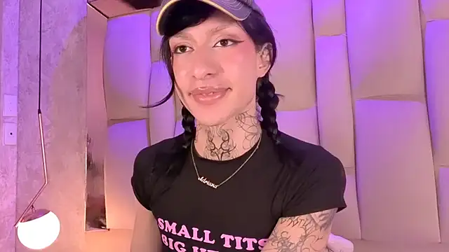 Živý XXX chat MadisonWood01