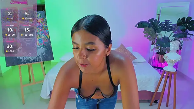 JANYLOVE__ Adlı Modelin Canlı XXX Sohbeti