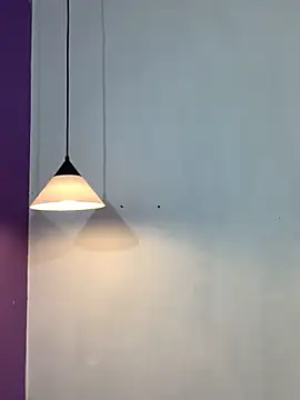 Salomon_koude: διαδικτυακό σόου στην κάμερα