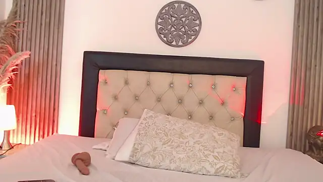 Serena_Houstonn Chat XXX in diretta