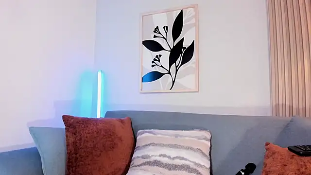 HannahSkies: απευθείας συνομιλία ΧΧΧ