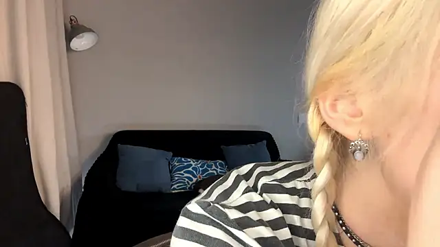 DivinaSpanski Live XXX-Chat