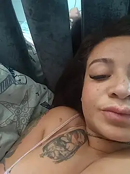 Emily_Kooper Live XXX Chat