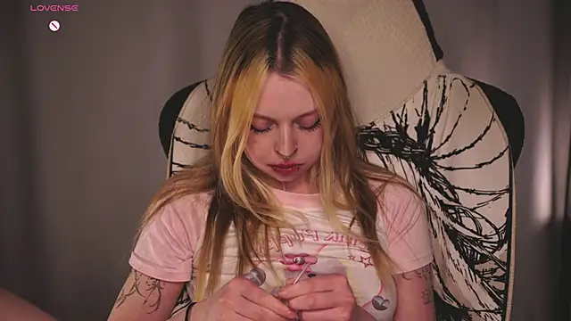 ElvenQueen Live XXX Chat