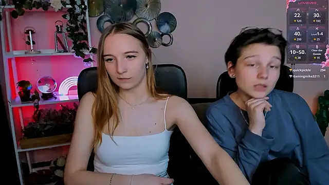 Chatroom XXX en direct de mirginia_lovely