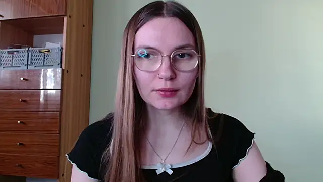 LooveELLYx 即時 XXX 聊天