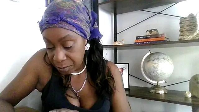 Ebony-SultryX Live XXX-chat