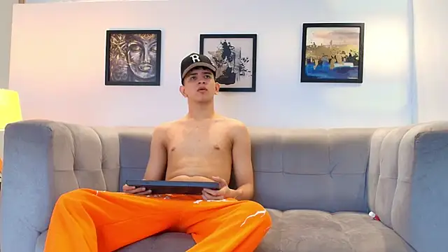 TWINKS_FRIENDS Webcam show