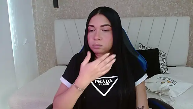 AliceSmity_のライブXXXチャット