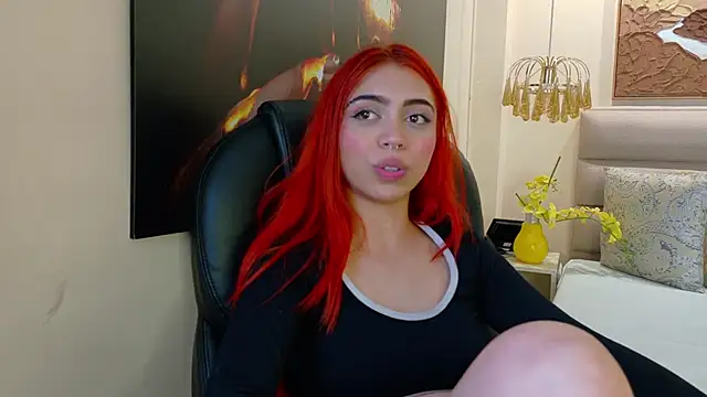 Polygonniaa Chat XXX in diretta