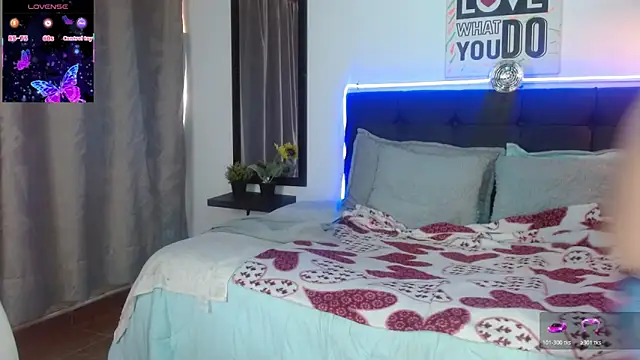 Chat XXX en directo de Keyla01_