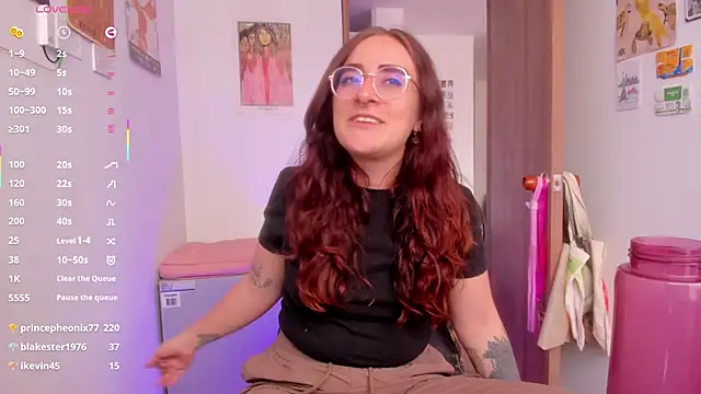 Živý XXX chat linda_giggle