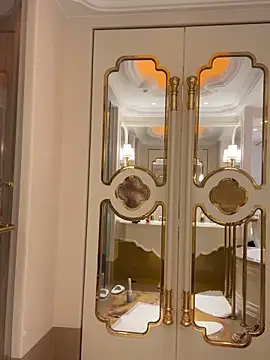 Chat XXX en directo de feifei-love