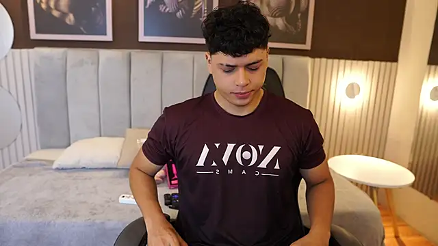 Ethan_occonor Chat XXX live