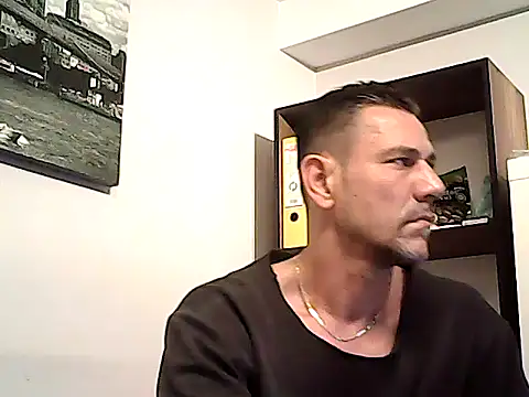 mastercharisma35's Live XXX Chat