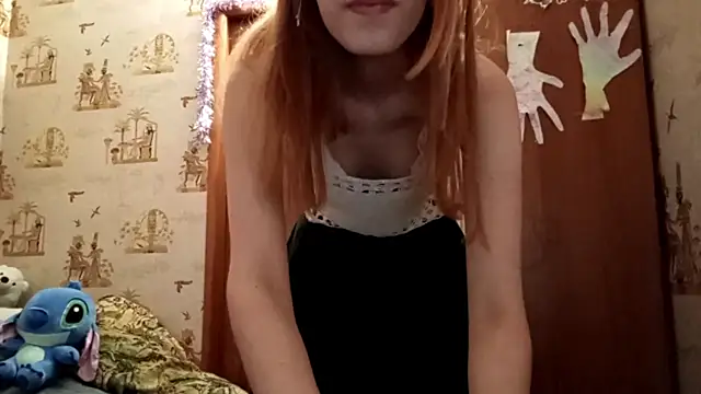 SirenFrost live XXX chat