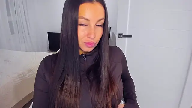 Chat +18 de AvisFlowers ao vivo