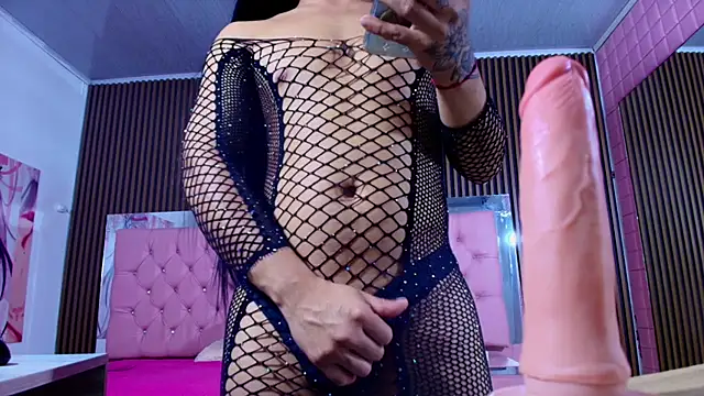 LUCIANA_FOX_TS ওয়েবক্যাম শো