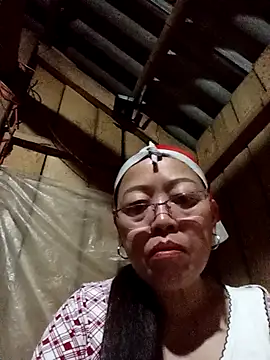 Chatroom XXX en direct de Agnes-baby