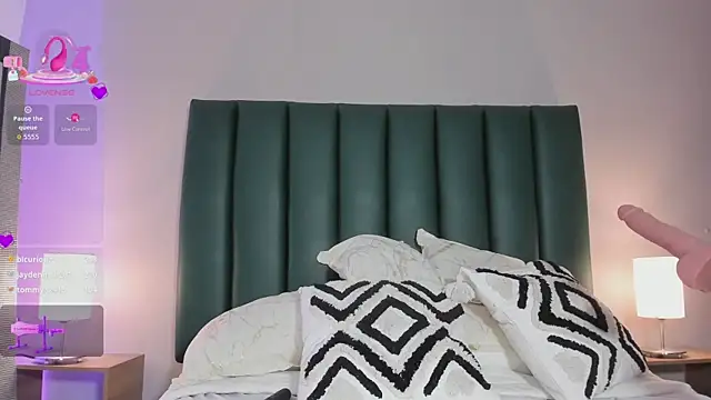 Chat XXX en directo de juicy_led_