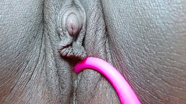 morenahott1's Live XXX Chat