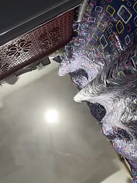 Mila_Morgan Chat XXX in diretta