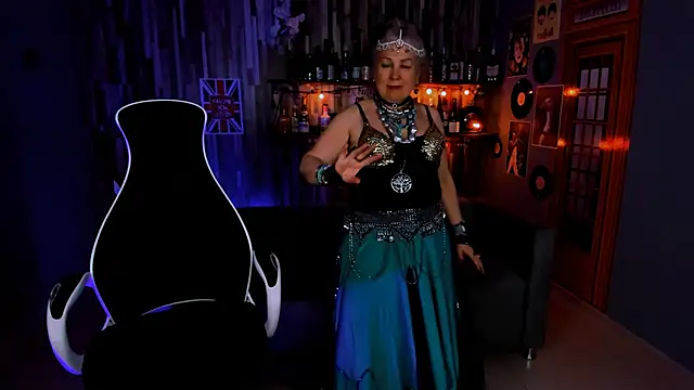 LilaMaharani Adlı Modelin Canlı XXX Sohbeti