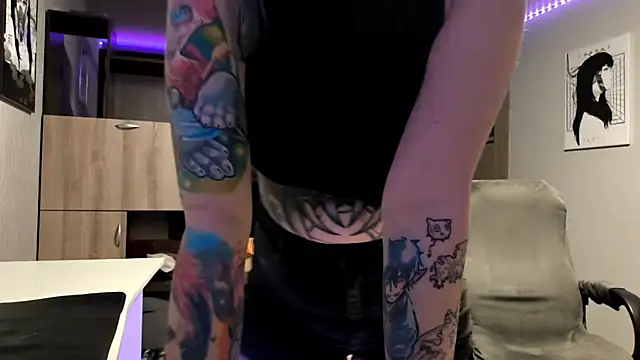 HighelikeGirl Adlı Modelin Canlı XXX Sohbeti