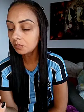 Show de bbzinharosa na webcam