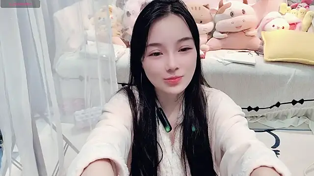 AKiKi711のライブXXXチャット