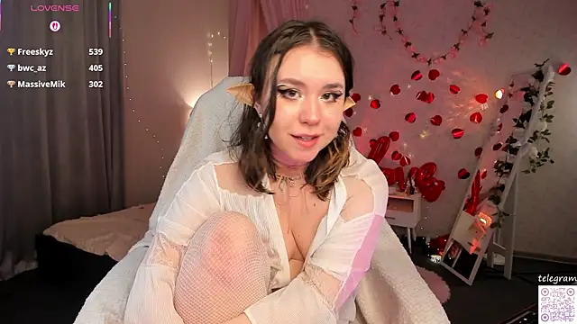 lilly_Cherry_ Live XXX-Chat