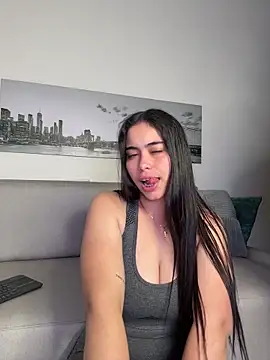 แชท XXX สดของ SophieRoyals