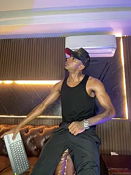 AaronCruz_'s Live XXX Chat