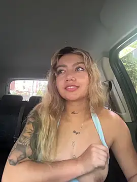 amanda-medrano1のウェブカメラショー