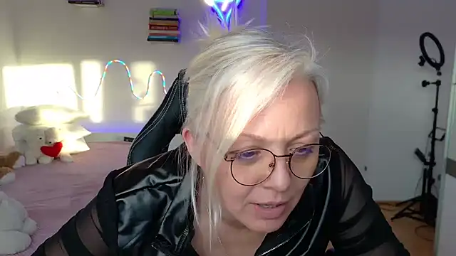 Linsy_Kimn Live XXX chat