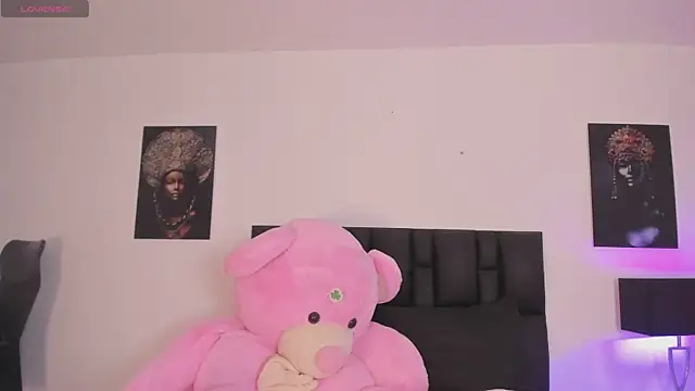 دردشة SaradaParker الجنسية المباشرة