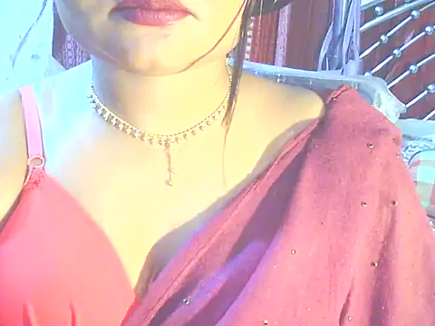 Nusrat_Faria 现场XXX聊天