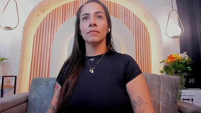 violet_scott_n Live XXX chat