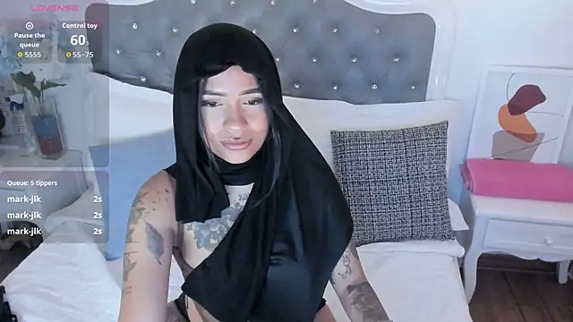 Aisha_Haddadn Live XXX chat