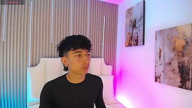 Aiden_Rivers_: απευθείας συνομιλία ΧΧΧ