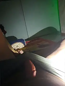 CanhMaxx1109 Show Webcam