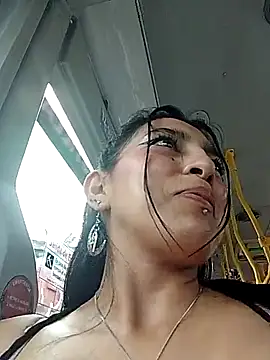 jaade_dollのライブXXXチャット