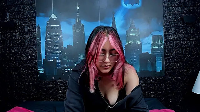 Czat XXX na żywo – PinkyyPieee_