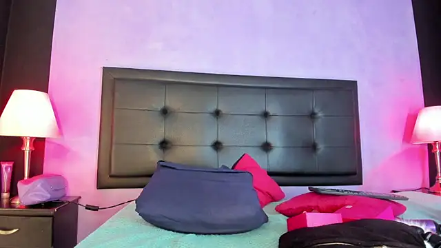 GreciaFox1's Live XXX Chat