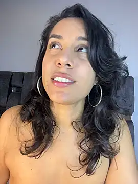 PilarJones_ – Naživo XXX chat