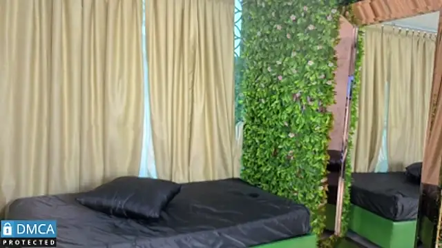 Chat XXX en directo de nena_cupcake_