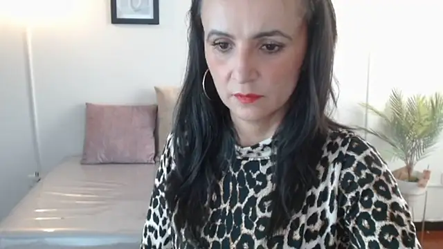 Chat XXX en directo de Juliana__lx