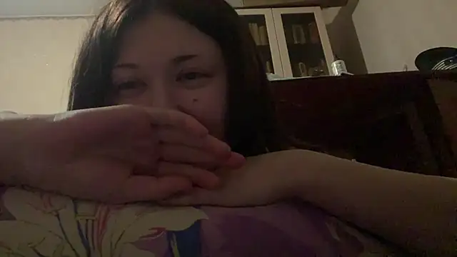 Aliceqte webcam show