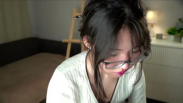 Czat XXX na żywo – NelleMihalko